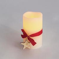 ACA Lighting vánoční svíčka s červenou stuhou, 1 LED na baterie 2xAA, WW, IP20, pr.7.5x12.5cm X0711117 Teplá bílá