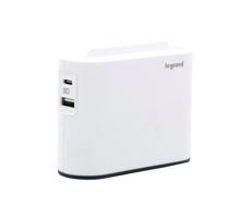 LEGRAND Legrand 049401 - Rozbočovací zásuvka 2Z Typ C + USB-A + USB-C bílá